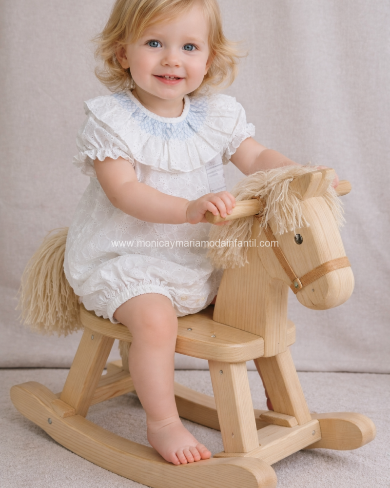 Pelele perforado Celeste