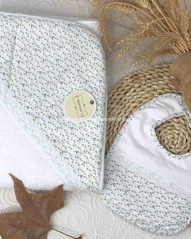 Toalla + Babero Colores