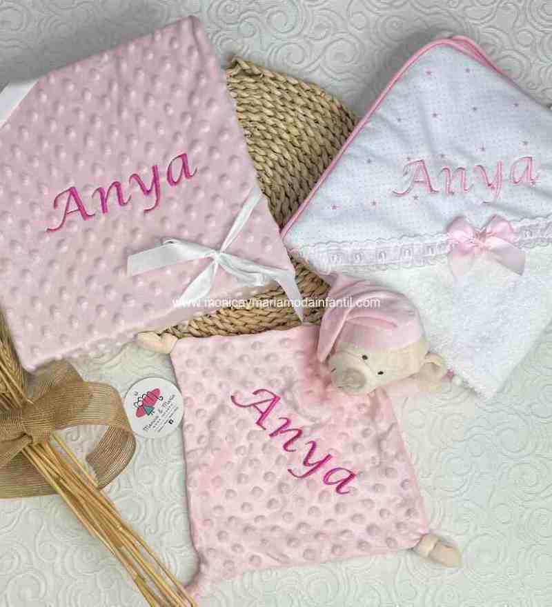 Ropa Infantil - Mónica y María