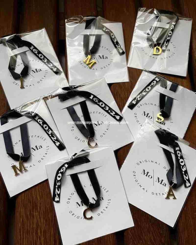Pulsera iniciales