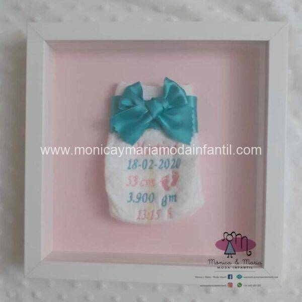 Pañal bordado rosa y Verde