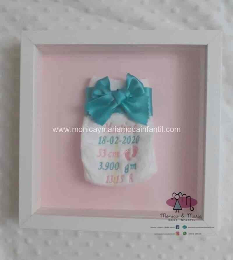 Comprar Ropa Infantil Cuadro natalicio personalizado con pañal.