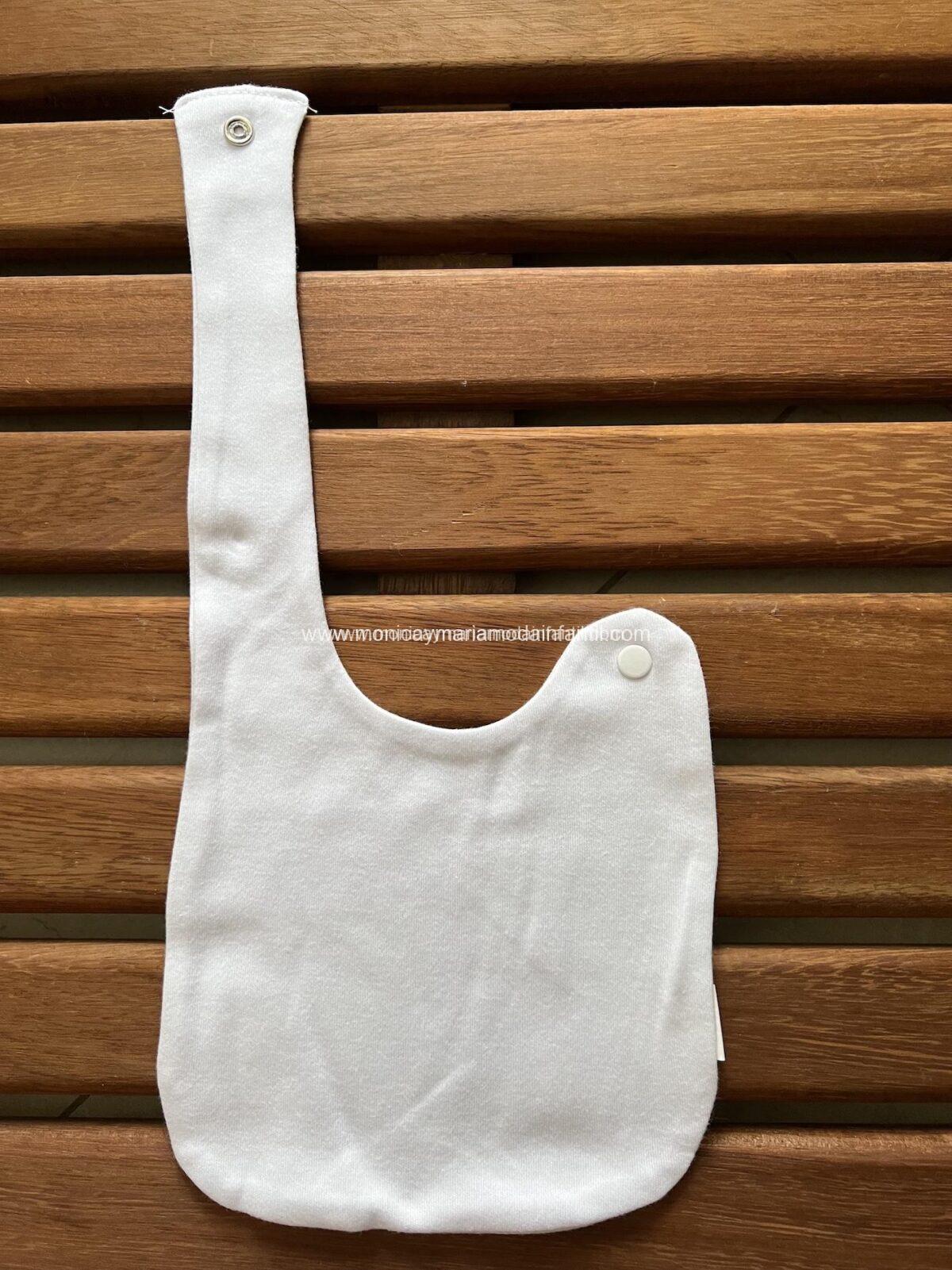 babero blanco - Imagen 2