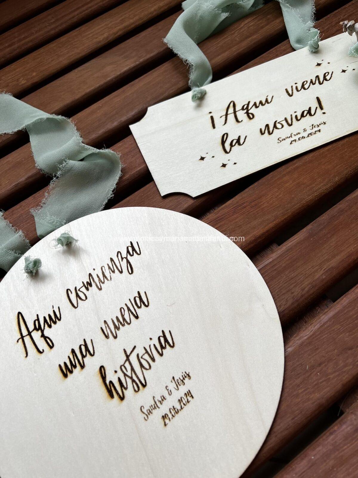 Cartel de madera ya viene la novia - Imagen 2