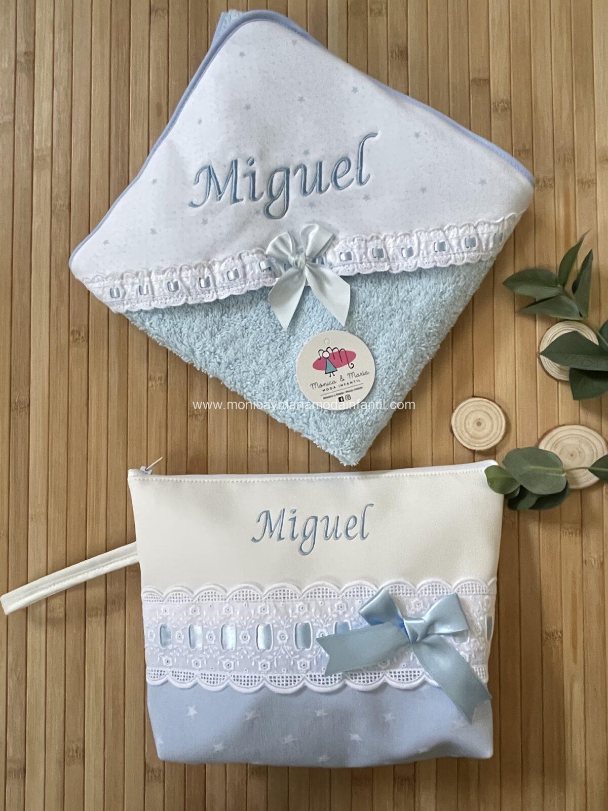 pack toalla y neceser bordados - Imagen 2
