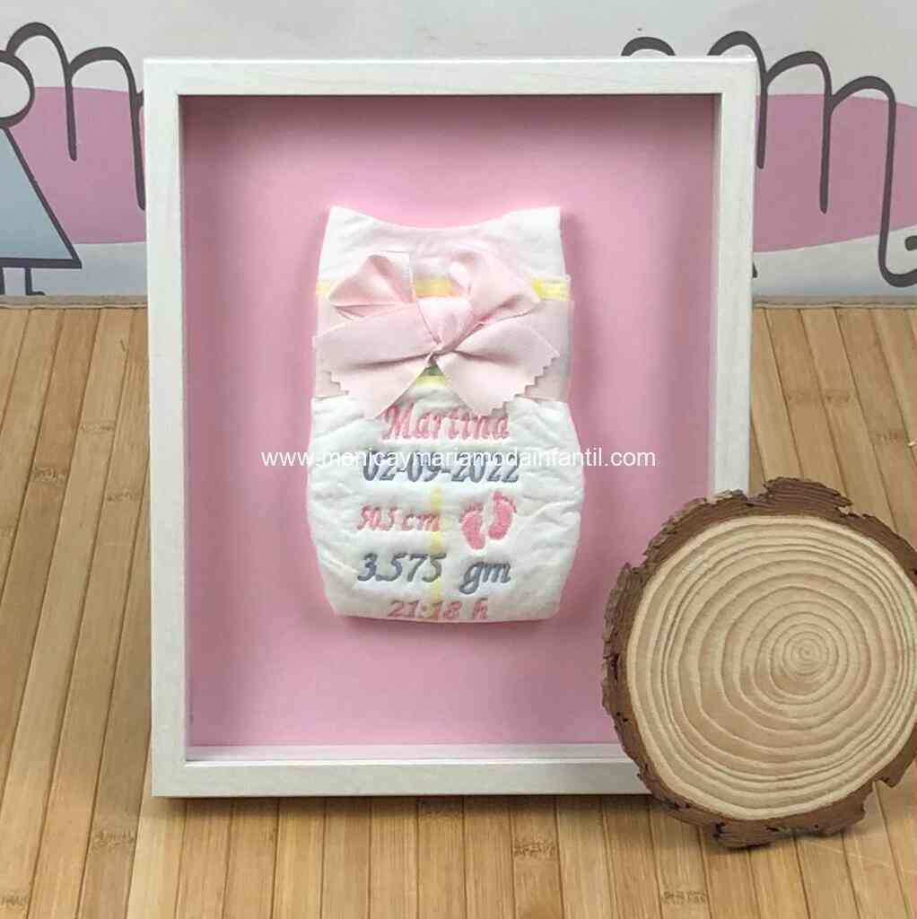 Comprar Ropa Infantil Cuadro natalicio personalizado con pañal.